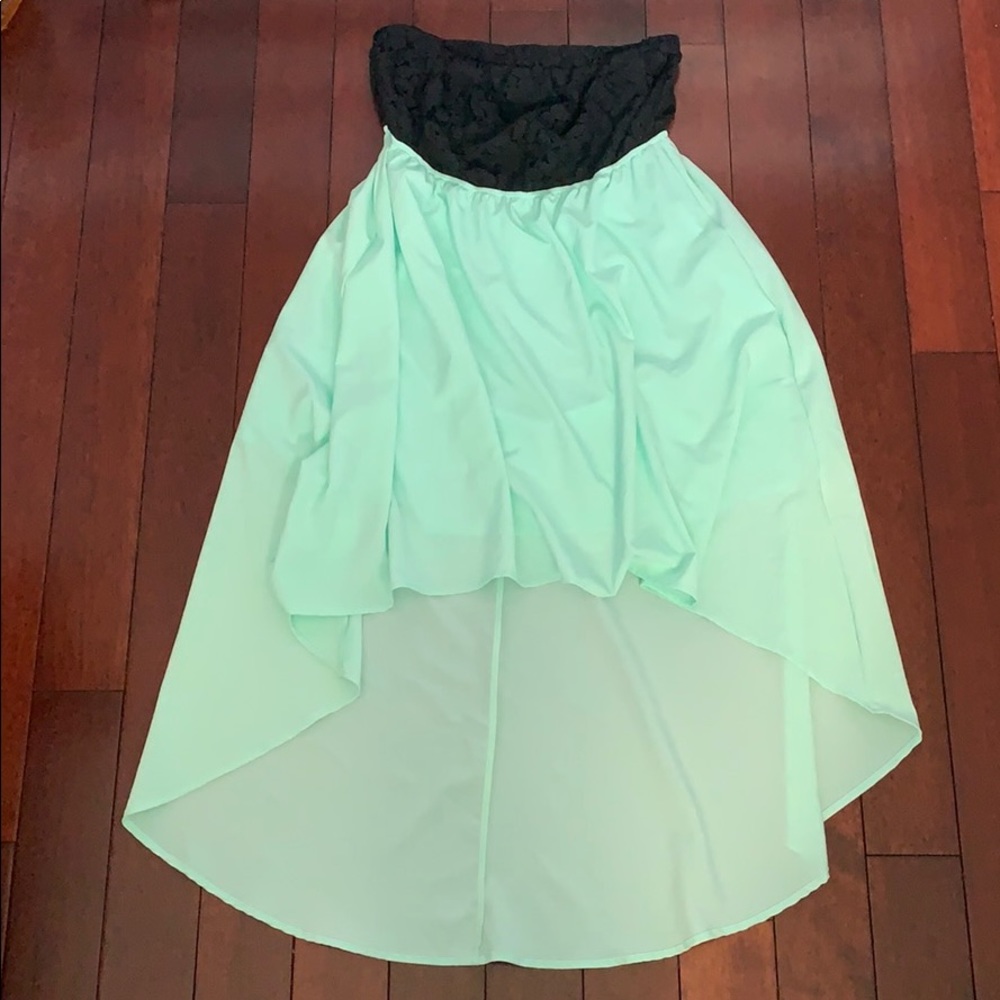 Wet seal high low strapless dress (size M)